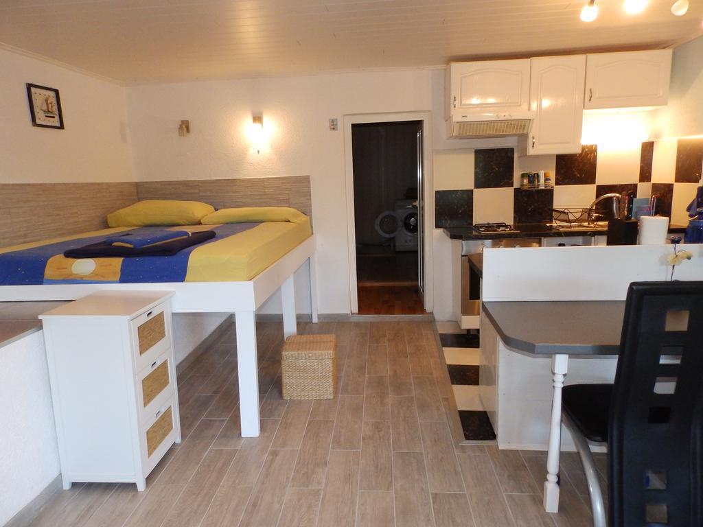 Drescher Apartments มูร์แตร์ ภายนอก รูปภาพ
